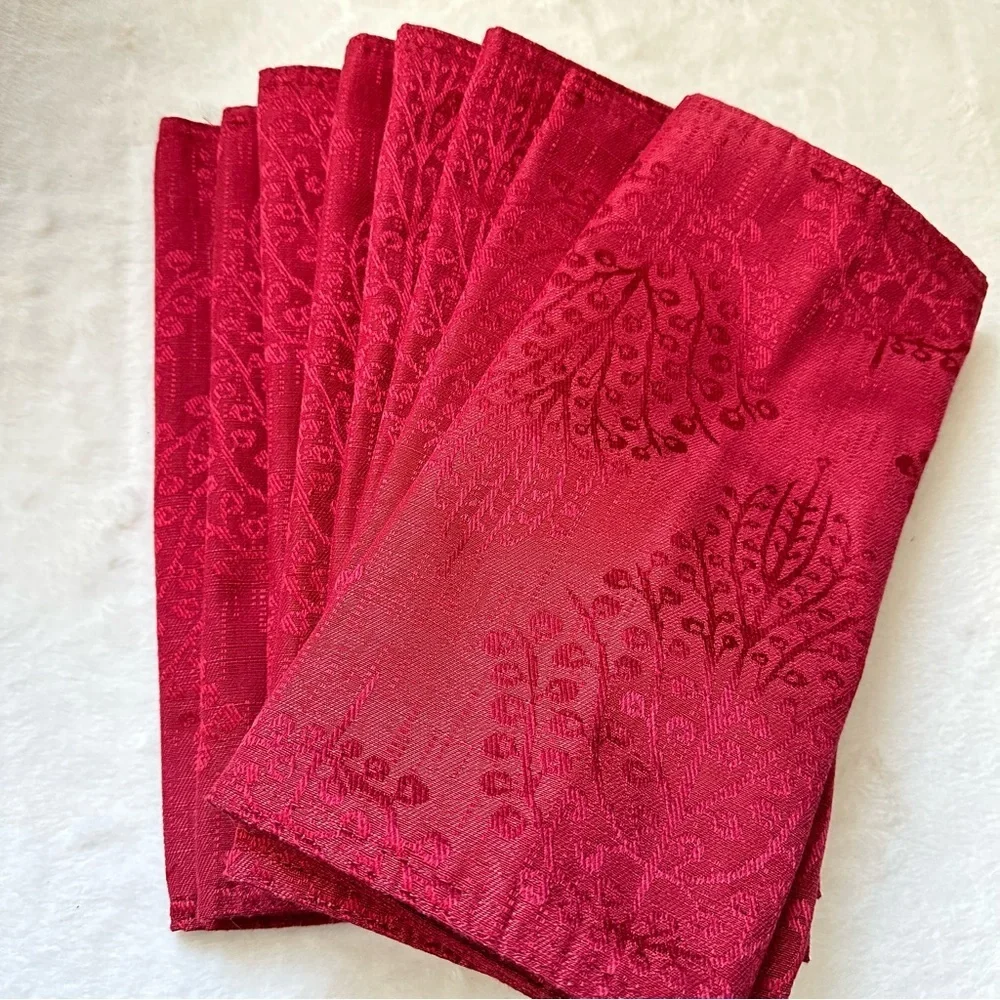 Cuisinart Table Placemats Decor Scarlet Red Satin Embossed Leaf Tree Set of 8